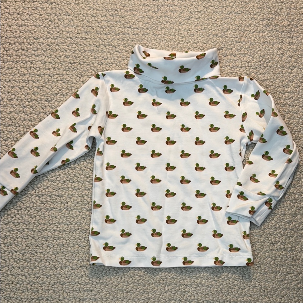 Little English mallard Turtleneck Shirt size 2T